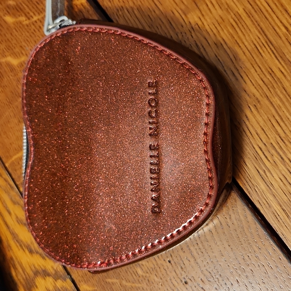 Danielle Nicole Snow White Cosmetic Bag & Coin Pu… - image 7